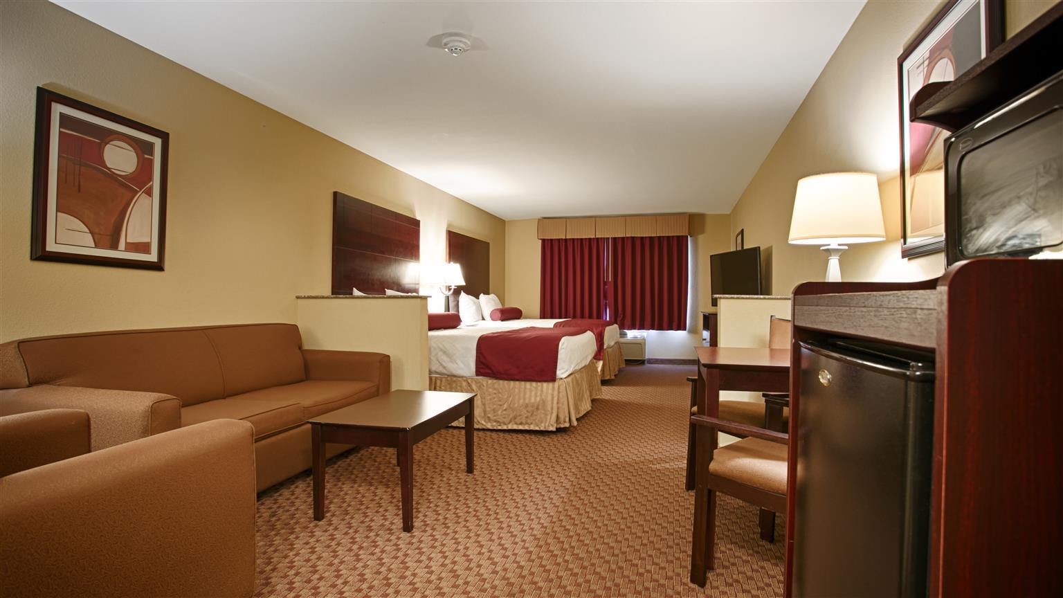 Best Western Plus Burleson Inn & Suites Bagian luar foto