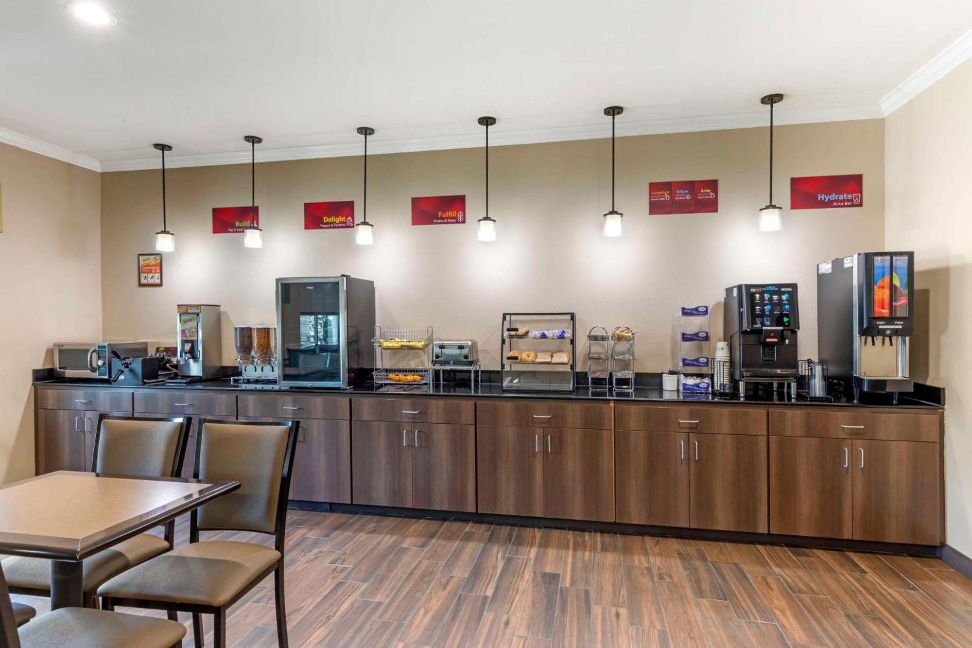 Best Western Plus Burleson Inn & Suites Bagian luar foto